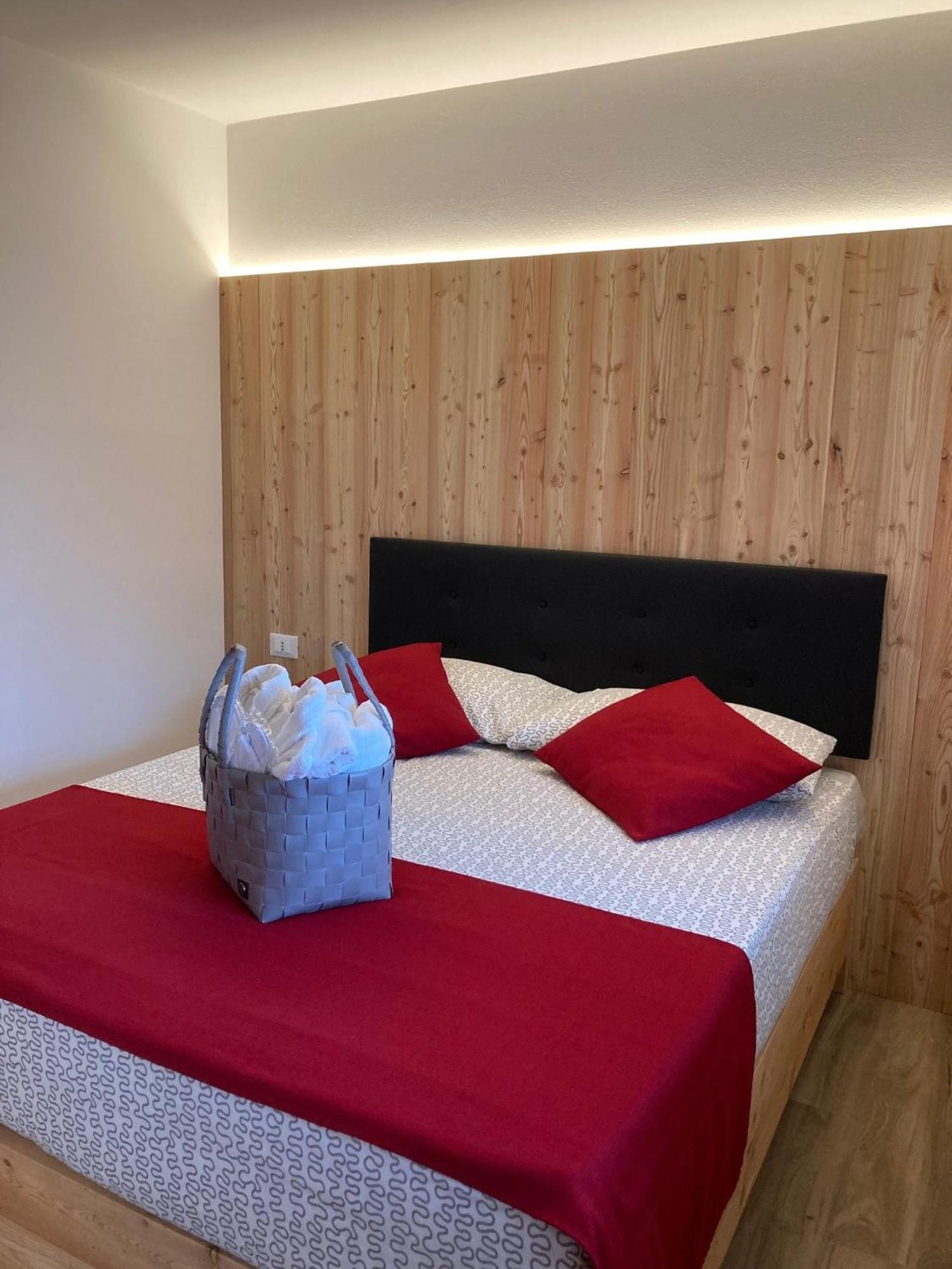 Ferienwohnung Seia Mountain Wellness Mezzolago Exterior foto